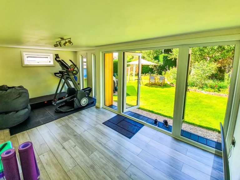 Yoga Studio in garden